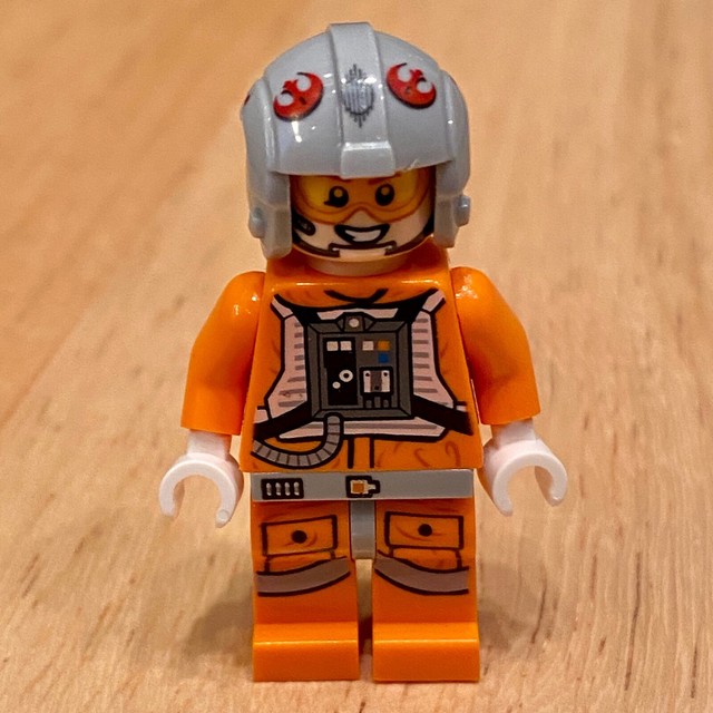 LEGO Star Wars Minifigure Rebel Snowspeeder Pilot Episode V 2015 75074 | eBay