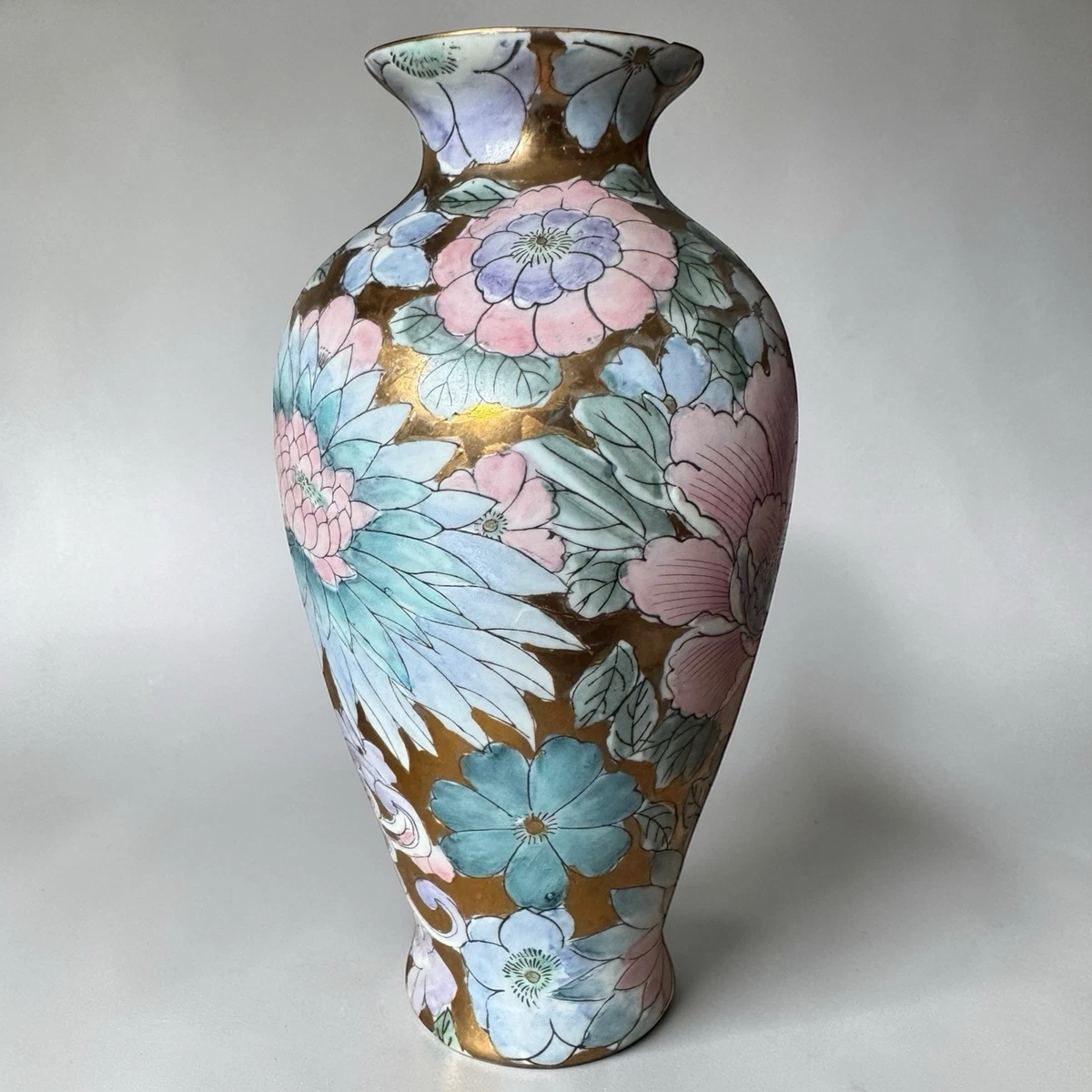 白菜と壺の置物 Toyo Vase In Collectible Chinese Vases & Jars (1900-Now) for sale