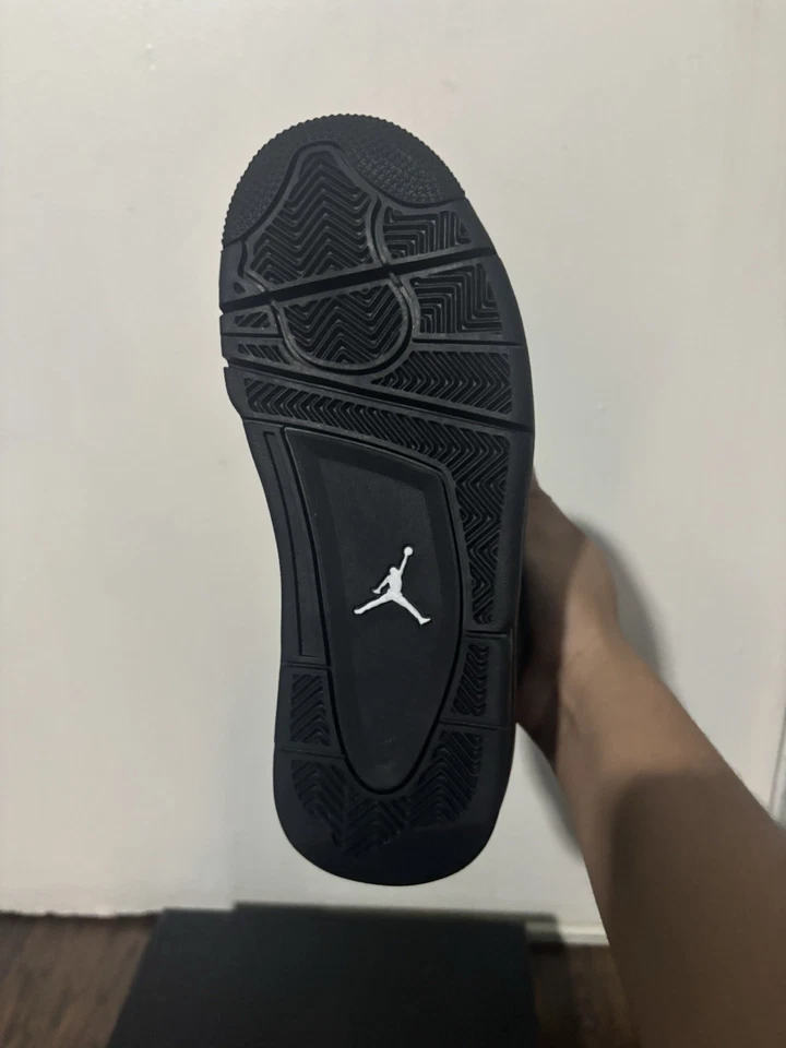 Talla 4Y / 5.5W - Nike Air Jordan 4 Retro GS Niños Negro Gato 2025 IB4171-010 Foto 2 de 4