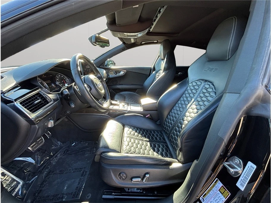 2014 Audi RS7  - Image 2 of 4