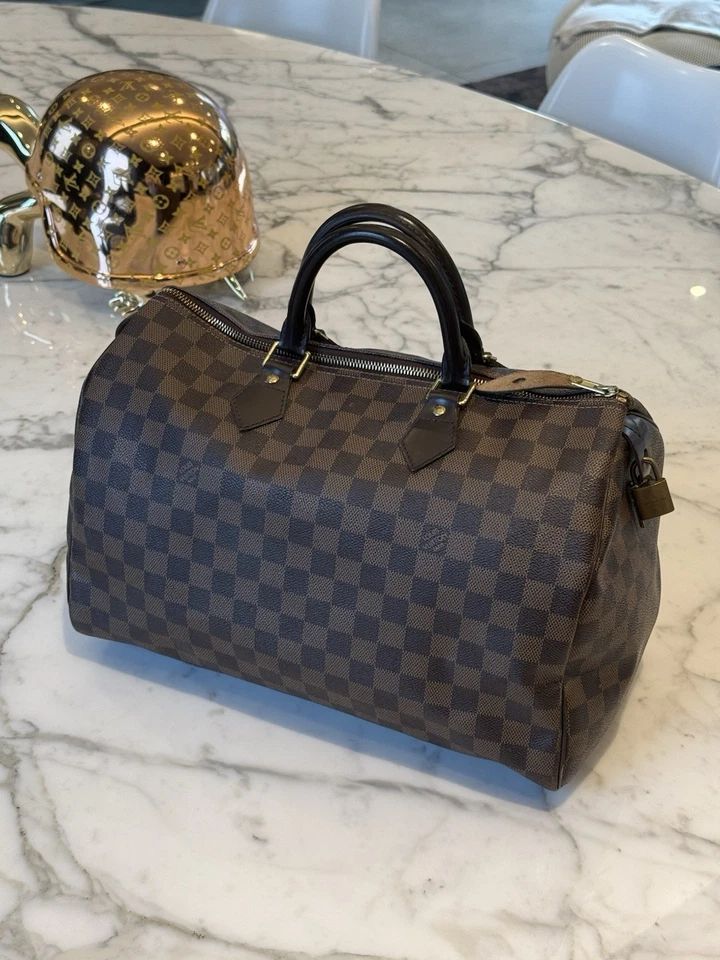 Louis Vuitton Speedy 35, photo 2 sur 5