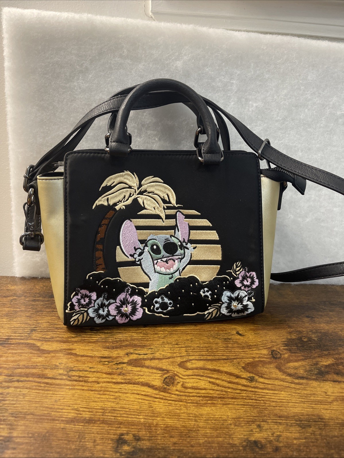 Disney Lilo and Stitch Embroidered Satin Purse Rare