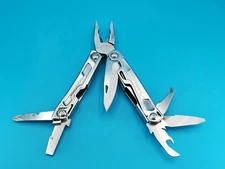 Leatherman Rev 3.8" Multi-Tool, Stainless! 