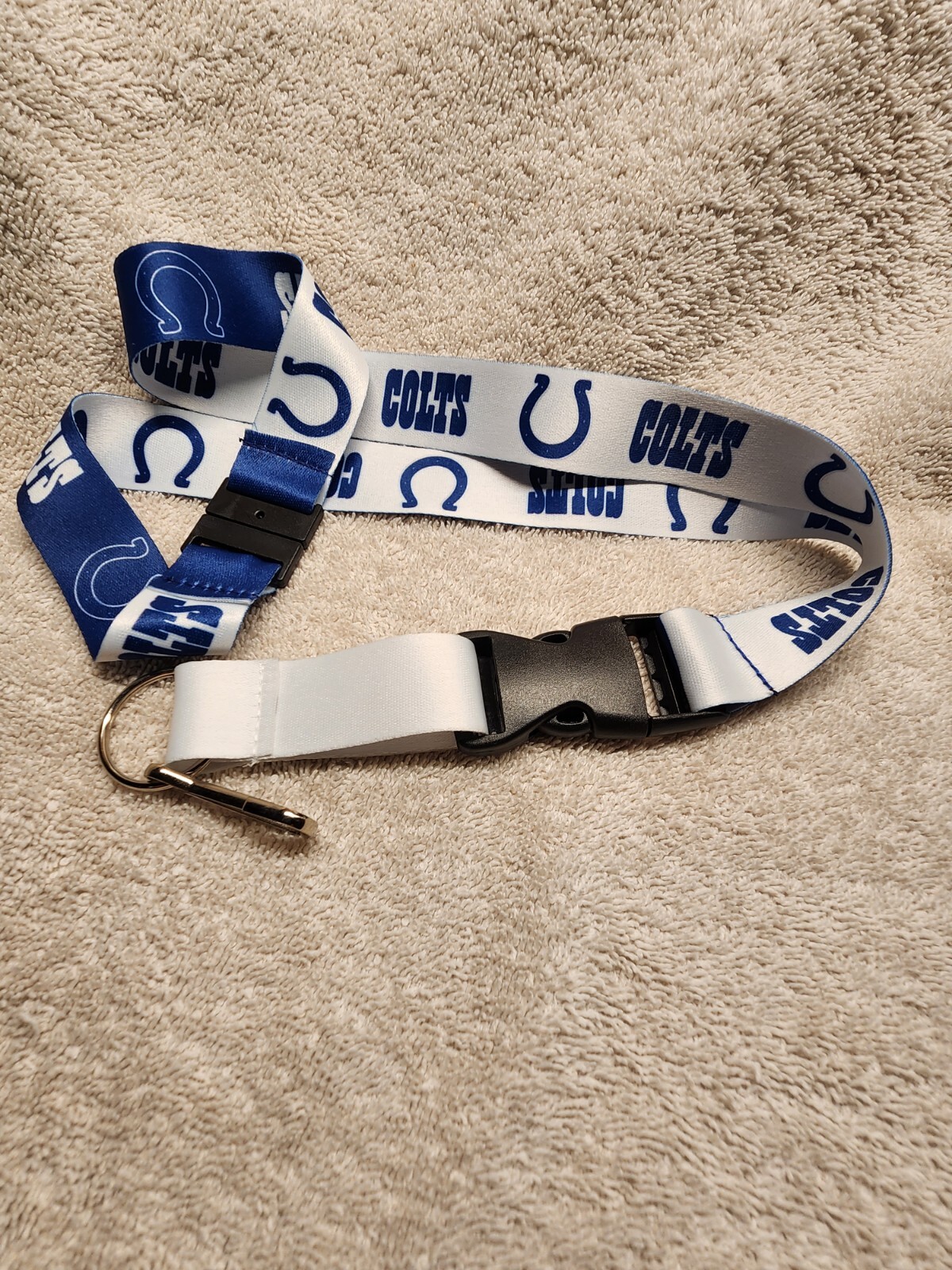 Indianapolis Colts Football Lanyard New NFL Clip Detachable ID, Fast
