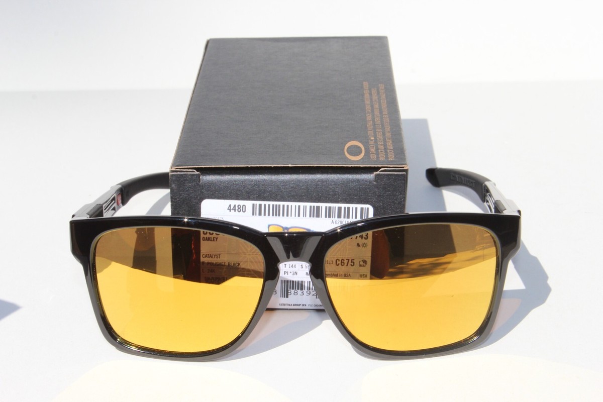 Oakley OO9272-04 CATALYST Polished Black/24K Iridium Men's