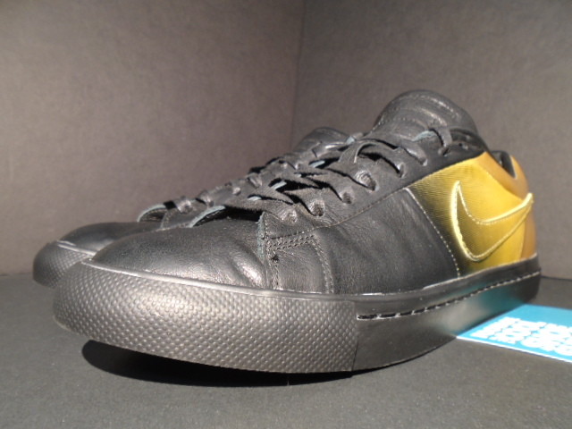 NIKE BLAZER LOW SP PEDRO LOURENCO BLACK METALLIC GOLD OFF NIKE BLAZER LOW SP PEDRO LOURENCO BLACK METALLIC GOLD OFF