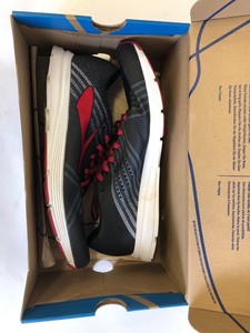 brooks hyperion mens red