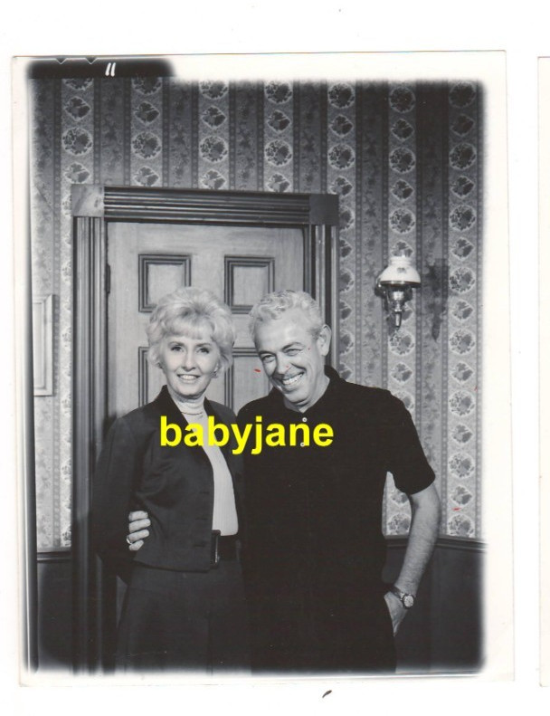 BARBARA STANWYCK DIRECTOR VIRGIL VOGEL ORIG  4X5 PHOTO 1968 TV'S THE BIG VALLEY
