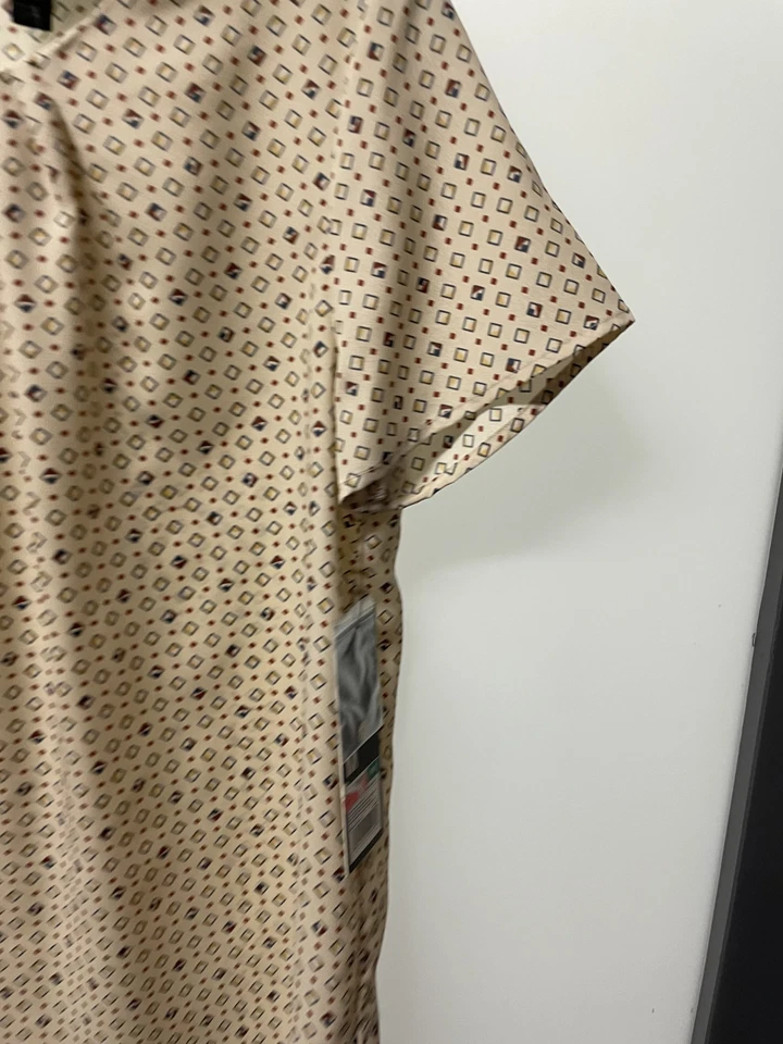 Blusa Mossimo de manga corta con patrón marrón para dama - talla M Foto 3 de 4