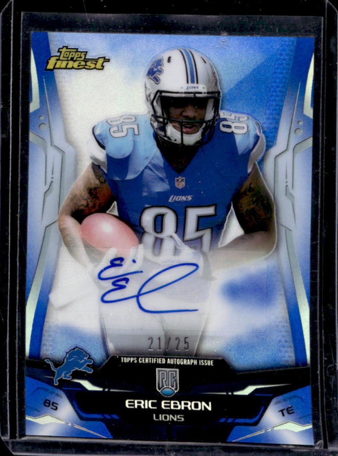 Eric Ebron Finest #123 Autograph-Blue Refractor