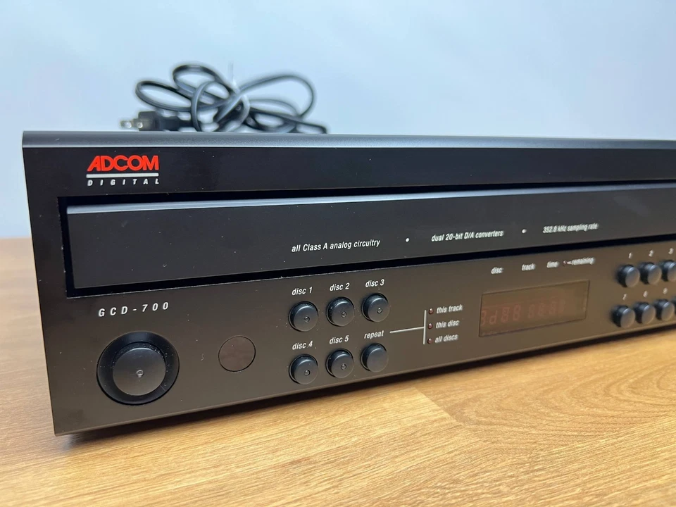 Adcom GCD-700 5-Disc CD Changer Player w/ Manual – Powers On, AS-IS Parts Repair - Image 4 of 4
