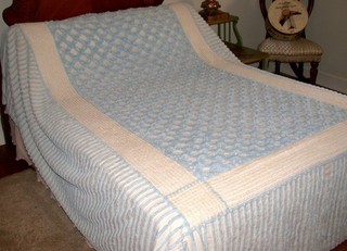 Vintage Blue/White Chenille Bedspread w Geometric Pattern 80” X 103” Full/Queen