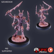 Insectoid Ant Warrior by Epic Miniatures, Dun...