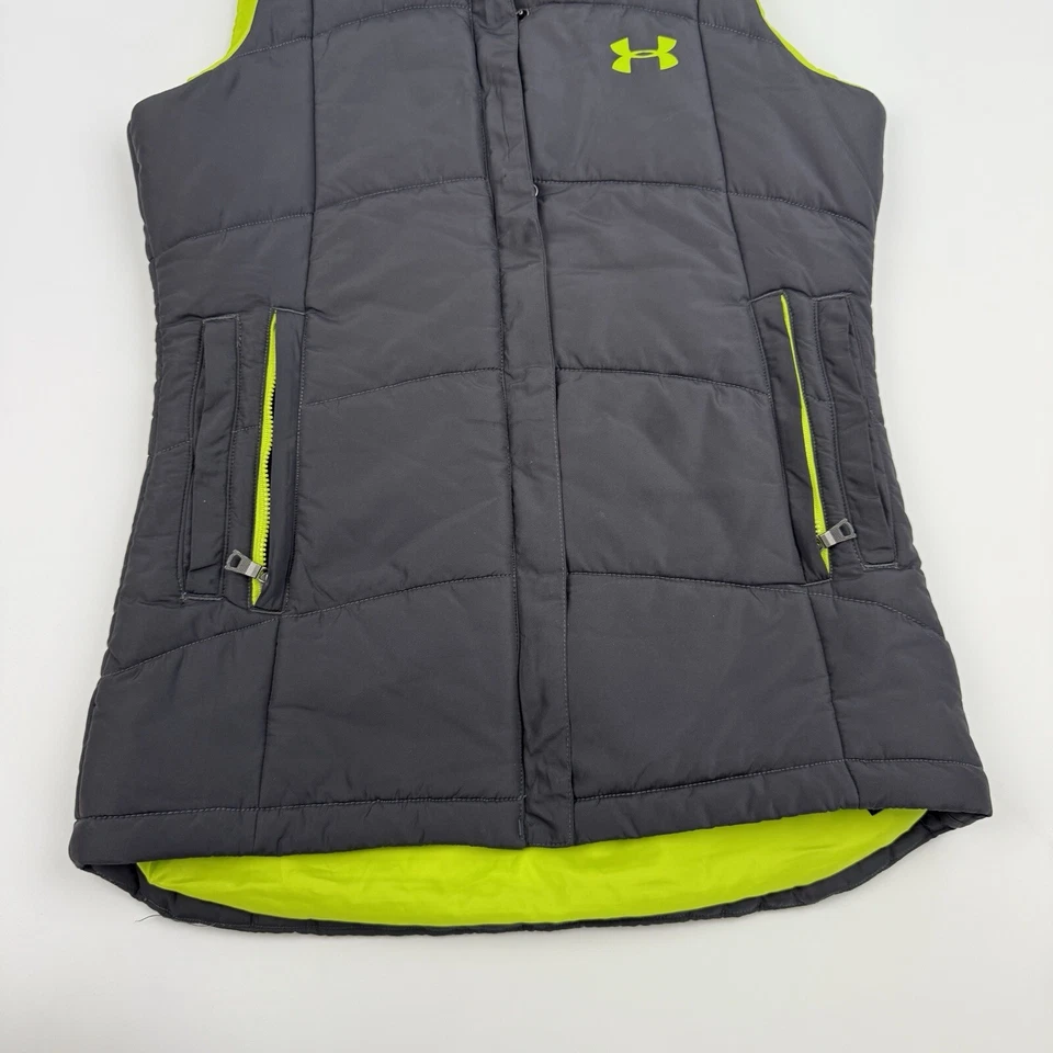 Chaleco acolchado Under Armour semi ajustado cremallera completa/a presión sin mangas gris verde talla S Foto 4 de 4