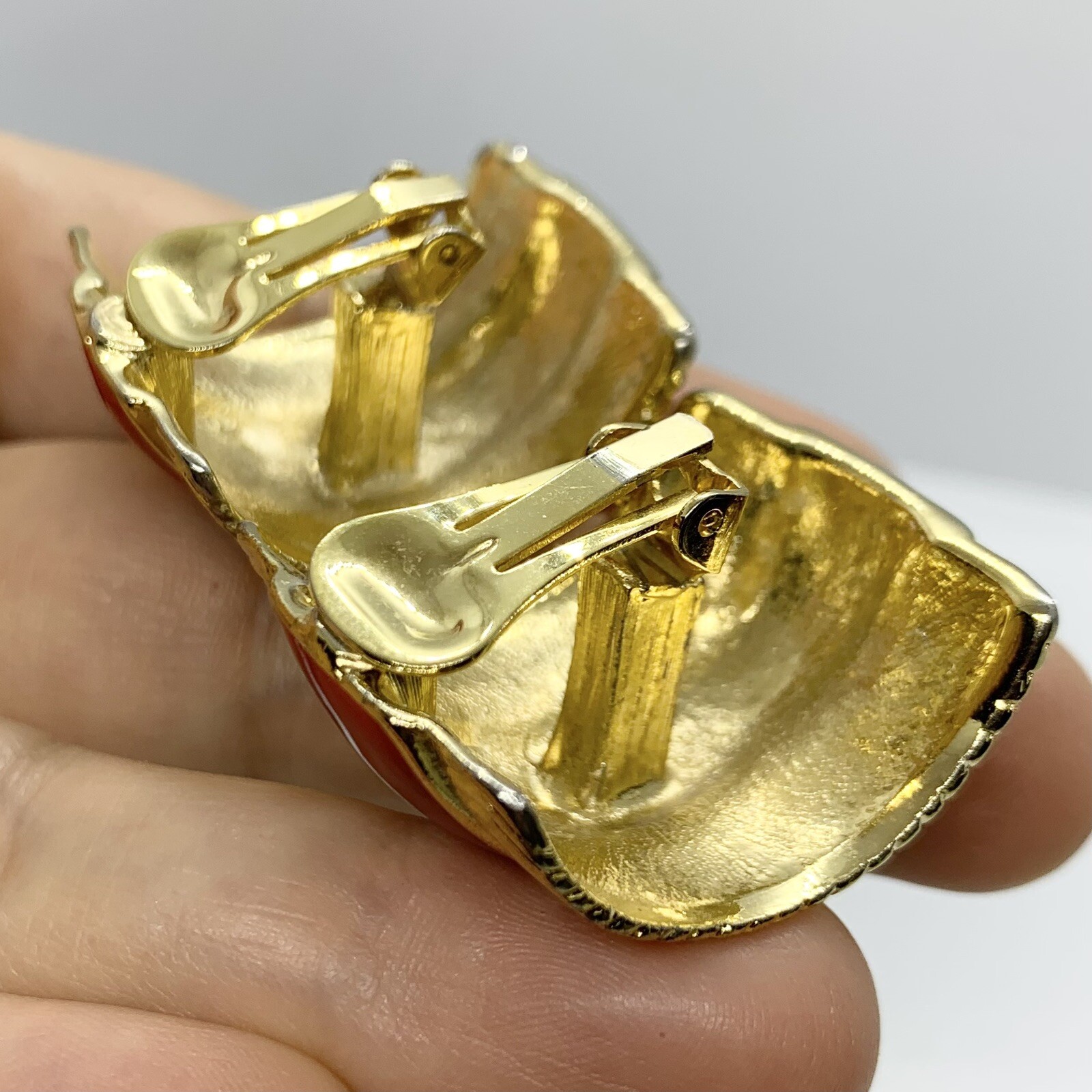 VTG OVERSIZED CHERRY RED ENAMEL STATEMENT GOLD WI… - image 8