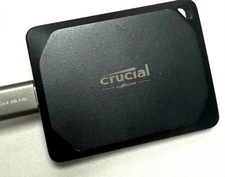 Crucial - X10 PRO 4TB External USB-C SSD - Black