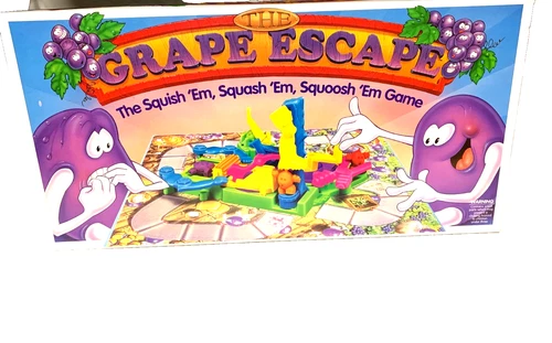 VTG 1992 Parker Brothers THE GRAPE ESCAPE Board Game 99% *No Play Dough/Goop*