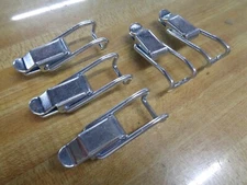 FIVE CATCHER DOOR SNAP CLIP  FOR SENSATION MOWER, BOBCAT, TRUCUT