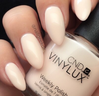 CND Vinylux Weekly Nail Polish Lacquer NAKED NAIVETTE 0.5 oz Full Size 7FREE