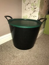 26L BLACK FLEXI TUB WITH GREEN LID, STORAGE BUCKET TRUG, FLEXIBLE, CONTAINER