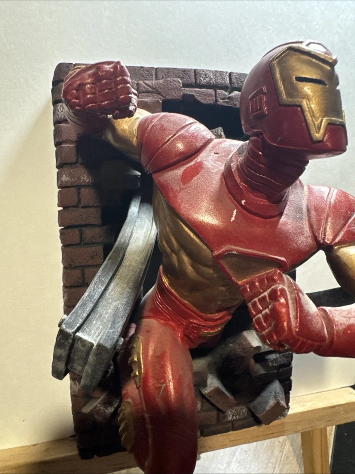 ESTATUA DE COLECCIÓN Iron Man rompiendo de la pared edición limitada 1485/2000 Marvel Foto 2 de 4