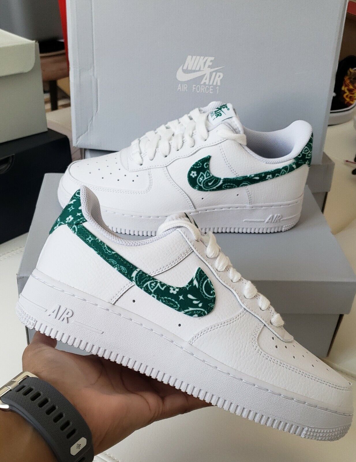 Nike Air Force 1 Low '07 Essential White Green Paisley DH4406-102 Sz M 7.0  W 8.5