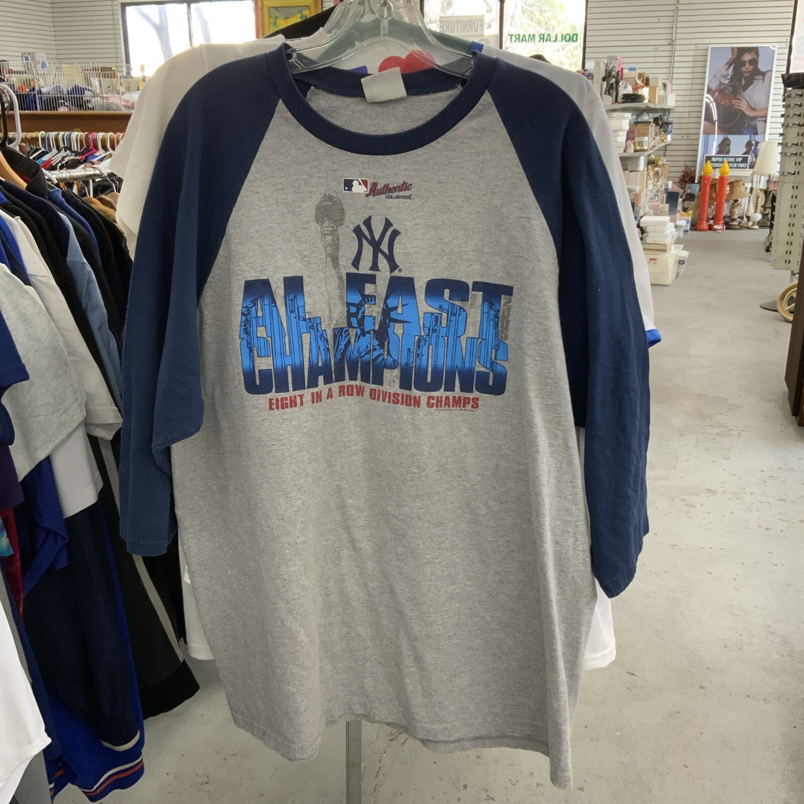 Maglia Lee Sport New York Yankees Baseball 8 di fila Champions taglia XL