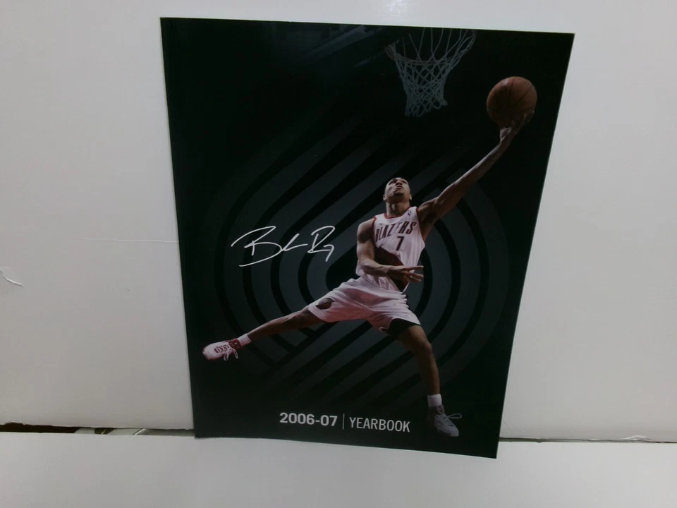 NBA Portland Trail Blazers 2006-2007 Team Yearbook-NEW CONDITION-B ROY'S FIRST!! - Image 3 of 4