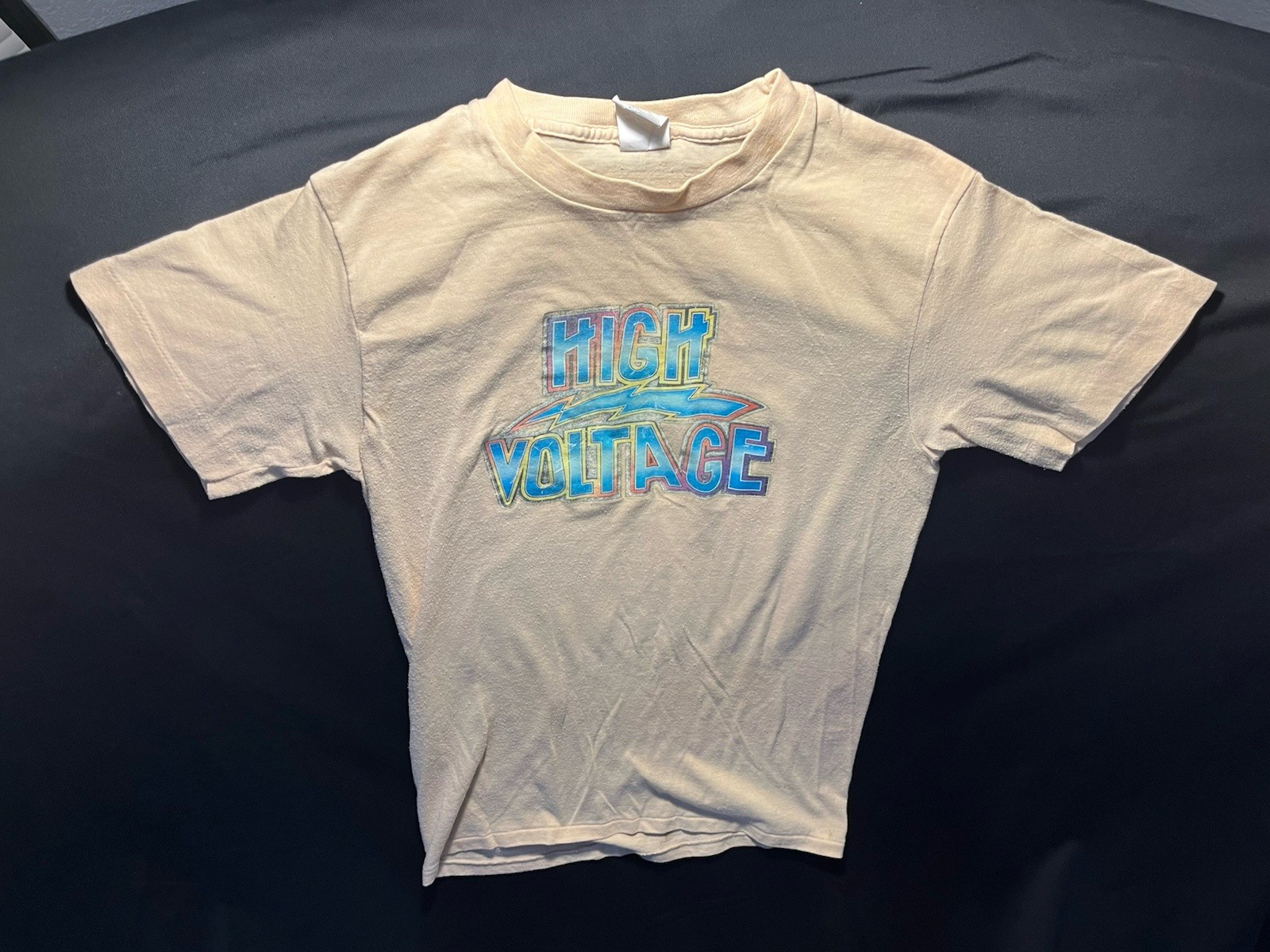 1970s Ched High Voltage Vintage Graphic T- Beige Size S, single stitch