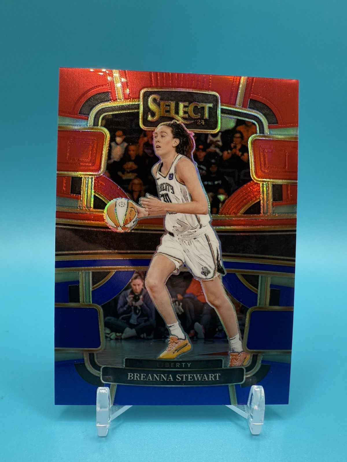 2024 WNBA Panini Select: Breanna Stewart Red Blue PRIZM /399 #13 NY Liberty