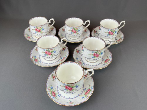 6 Royal Albert PETIT POINT Footed Cup & Saucer Sets: MINT - Picture 4 of 13