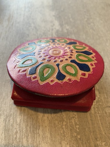 Vintage Leather Coin Purse ~ Hand Tooled - Picture 2 of 5