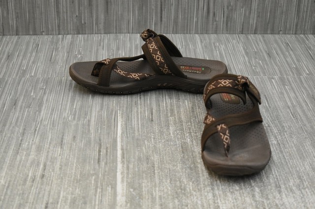 skechers reggae trailway sandal
