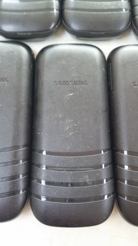 Joblot of 9 Retro Samsung Mobile Phones - E1200 - E1200i - E1200R - Imagen 19 de 22