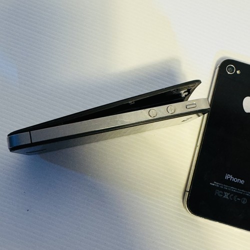 Lot of 9 Apple iPhone 5s & 4s Model A1530 A1387 1xLG Untested Repair /Parts Only - Photo 12 sur 24