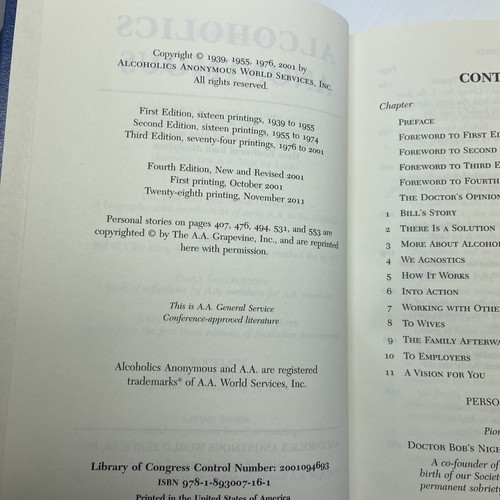 Alcoholics Anonymous Books Vintage Fourth Printing & Twelve Steps Traditions - Picture 5 of 12