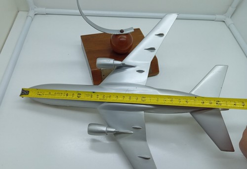 Vintage McDonnell Douglas DC-10 display model AIRLINE PILOTS ASSOCIATION Year 76 - Picture 8 of 11