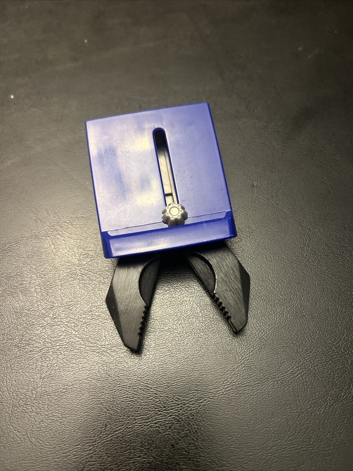 Picture 1 of 2