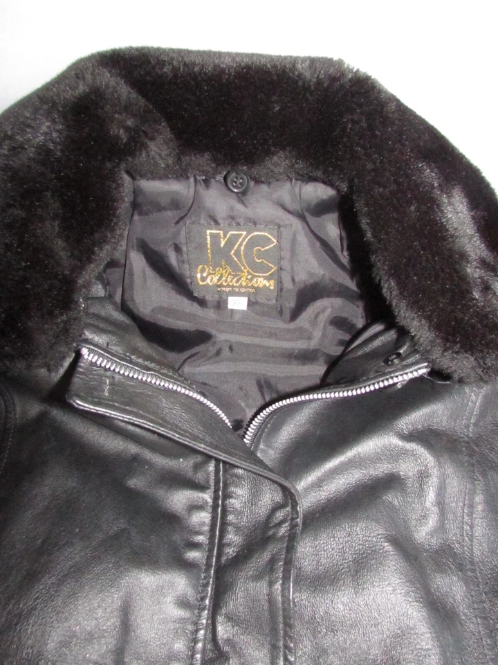 KC COLLECTIONS GIRLS XL BLACK LEATHER COAT W ROMOVABLE FUR COLLAR ZIPPER FRONT - Image 3 of 4