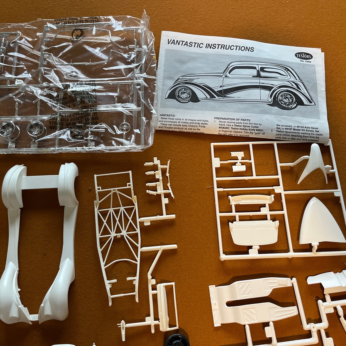 自動車 TESTORS 1/24 VANTASTIC Open Box Testors VANTASTIC Model Kit 5309, 1:24 Scale | eBay