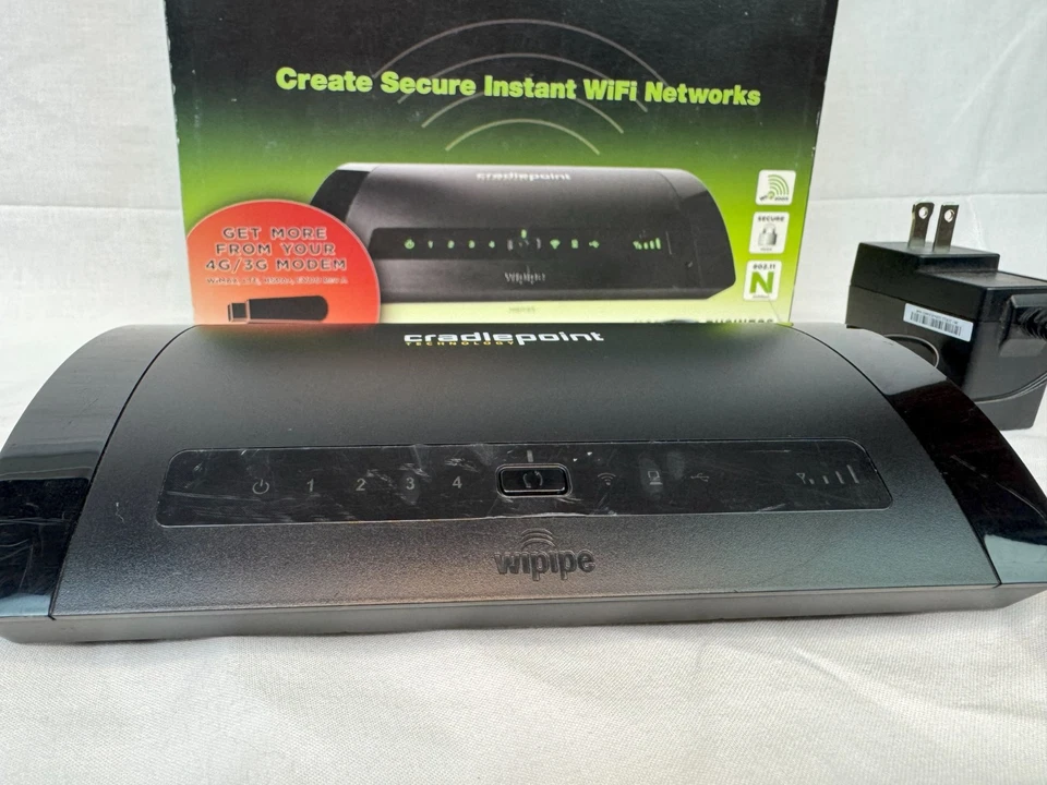 CradlePoint Technology MBR95 4-Port Wireless 4G Router New - Image 2 of 4