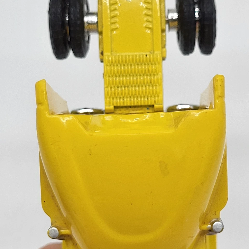 ERTL John Deere Semi Truck 18 Wheeler Yellow Diecast Truck Toy Freightliner - Image 3 of 4