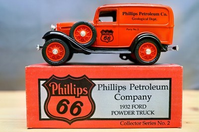 Phillips 66 1932 Ford Powder Truck Van Geological Exploration Ertl 1:34 Bank NEW