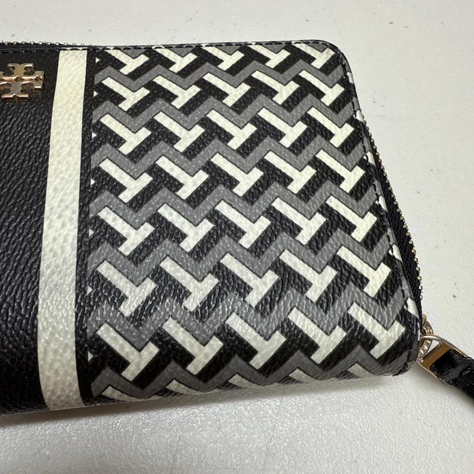 Cartera Larga Continental Tory Burch T Zag Azulejo Eslabón Cremallera Alrededor con Interior Negro Foto 4 de 4