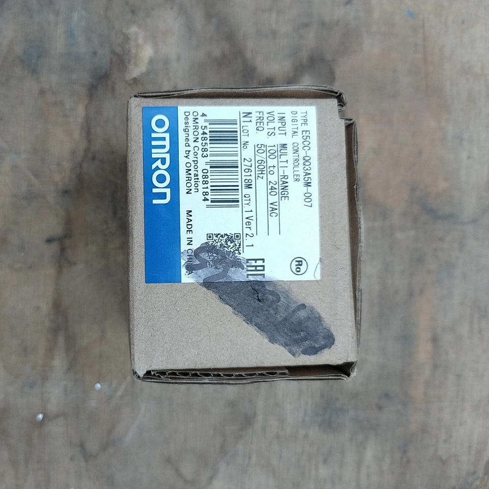 OMRON E5CC-QX3A5M-000 DIGITAL CONTROLLER x1pc - Photo 3/4