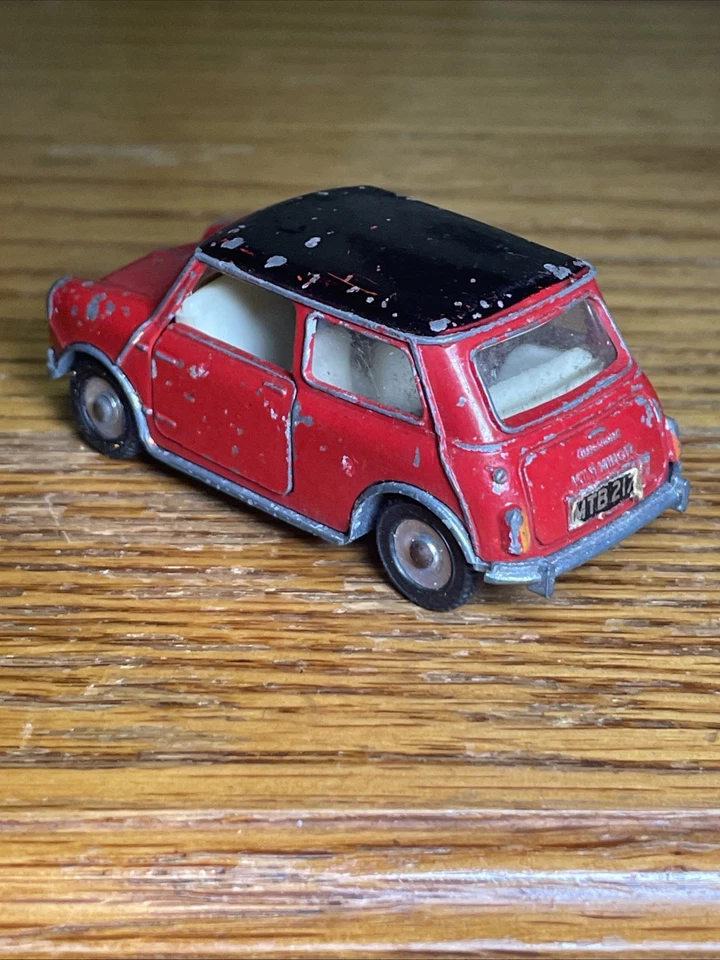 Dinky Toys Morris Mini Minor #183 Meccano Ltd Rojo De Colección Inglaterra Foto 4 de 4