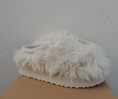 UGG WHITE FLUFF MOMMA SUGAR TASMAN PLATFORM SLIPPERS, WOMEN US 9
