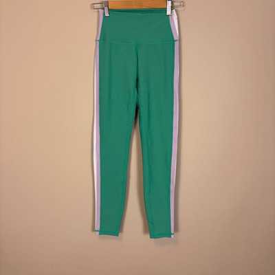 Wilo Green Ribbed High Waisted Purple & White Striped Leggings XS