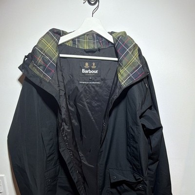 Barbour Men s Black Waterproof Breathable Hooded Jacket L Full Zip
