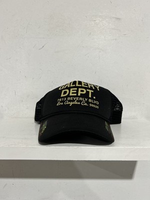 GALLERY DEPT. LOGO BLACK PAINT TRUCKER CAP PREOWNED